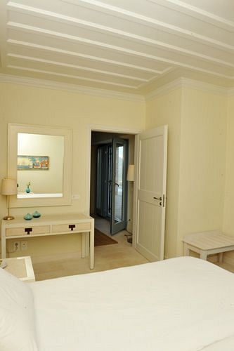 Urania Luxury Villas Pondi Екстериор снимка